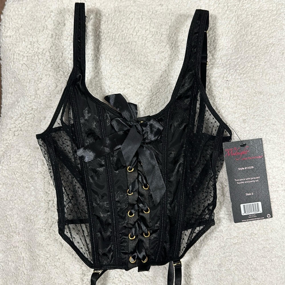Seven ‘till Midnight black bustier in size small.  no panty new
